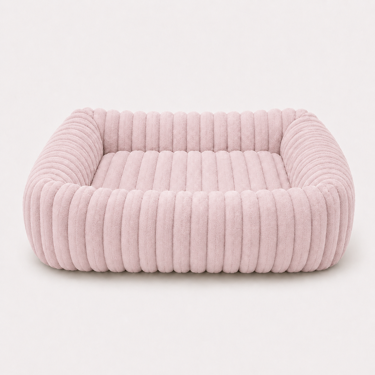 Panier moelleux pour chat coloris rose poudré, vue de face sur fond gris